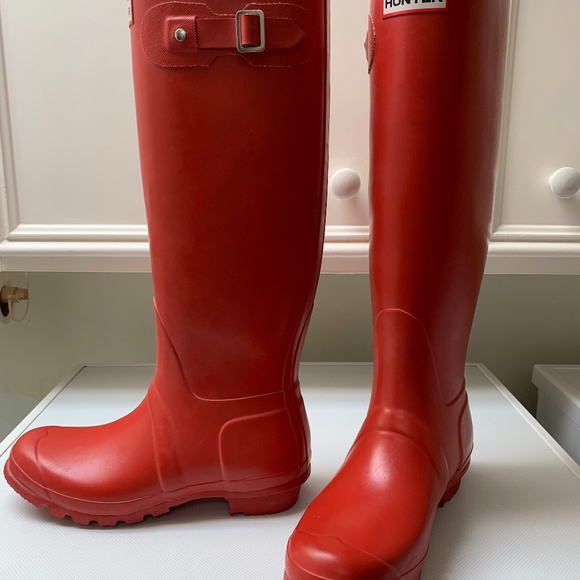 Hunter Boots, Red, Size 8 - Picture 1 of 1